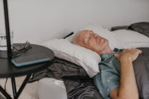 Frühjahrsmüdigkeit oder Schilddrüse? Den Unterschied erkennen